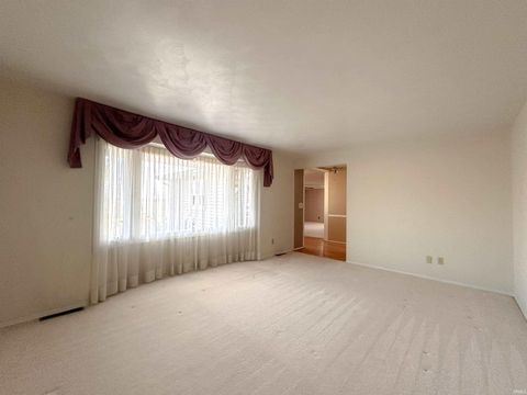 Tiny photo for 2933 W ALTO Road, Kokomo, IN 46902 (MLS # 202604820)