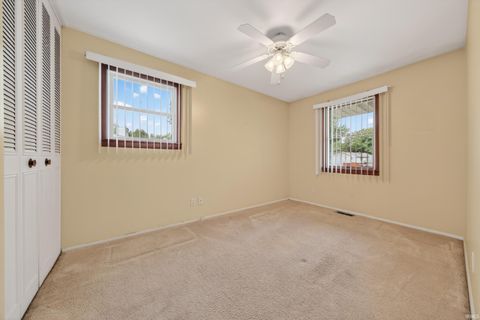 Tiny photo for 1613 AUGUSTA Court, Kokomo, IN 46902 (MLS # 202618280)