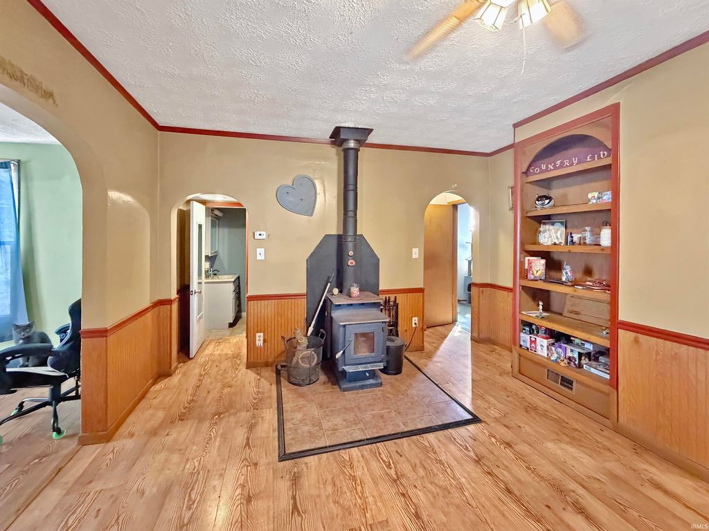 Photo of 2666 S County Road 450 W, Frankfort, IN 46041 (MLS # 202611002)