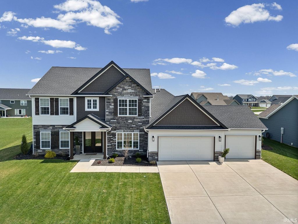 Photo of 4329 Admirals Pointe Drive, Lafayette, IN 47909 (MLS # 202612578)