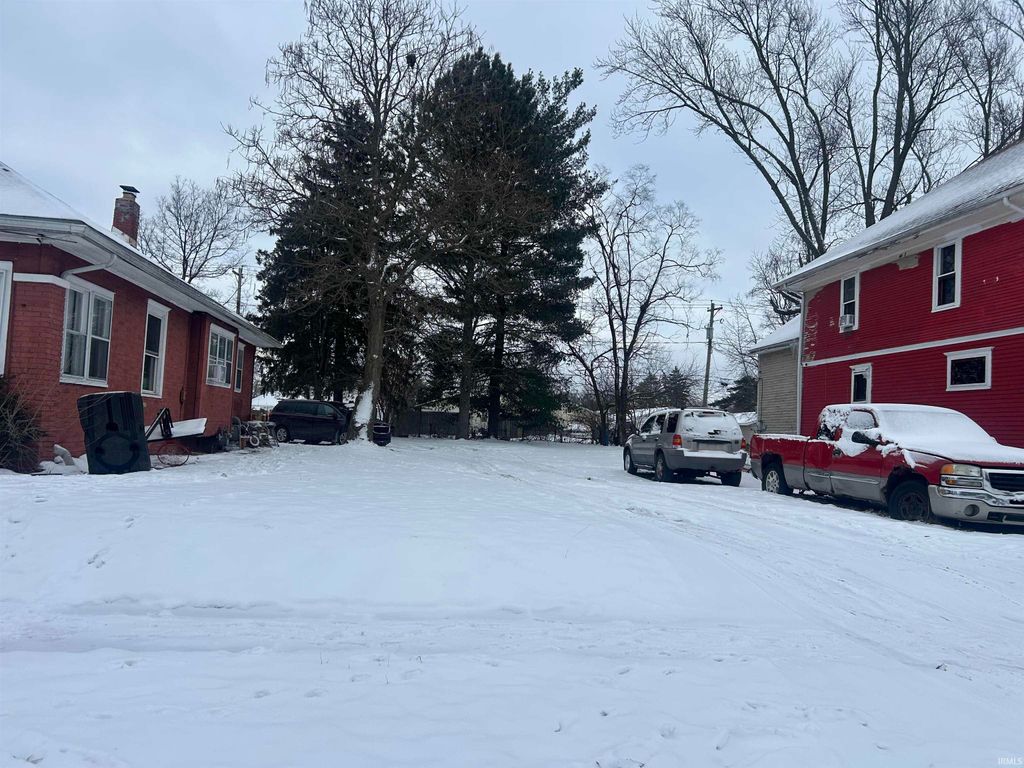 Photo of 626 Birdsell Street, South Bend, IN 46628 (MLS # 202600225)