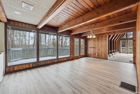 Tiny photo for 11480 N Roanoke Road, Roanoke, IN 46783 (MLS # 202613547)