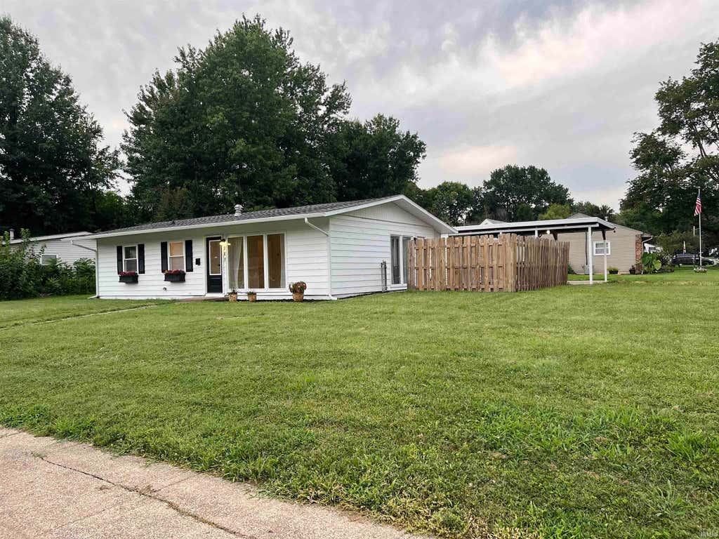 Photo of 301 Concord Boulevard, Evansville, IN 47710 (MLS # 202630266)