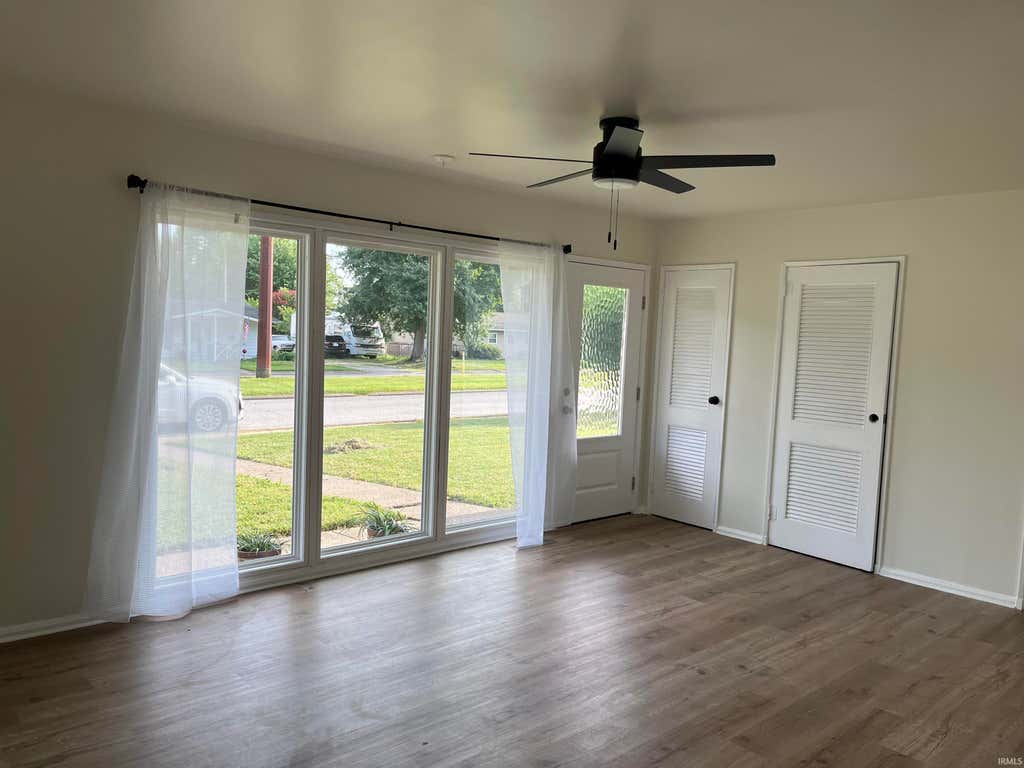 Photo of 301 Concord Boulevard, Evansville, IN 47710 (MLS # 202630266)