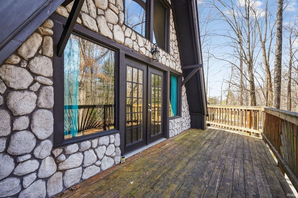 Photo of 4523 E Parkwood Drive, Martinsville, IN 46151 (MLS # 202609253)