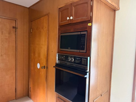 Tiny photo for 3601 N New York Avenue, Muncie, IN 47304 (MLS # 202618334)