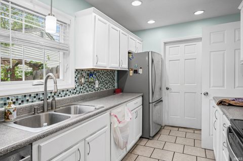 Tiny photo for 2705 Portsmouth Drive, Lafayette, IN 47909 (MLS # 202624337)