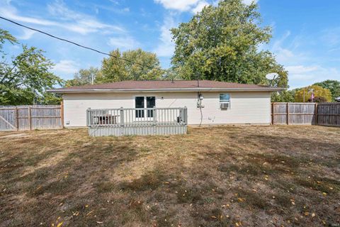 Tiny photo for 611 Elliott Court, Greentown, IN 46936 (MLS # 202542478)