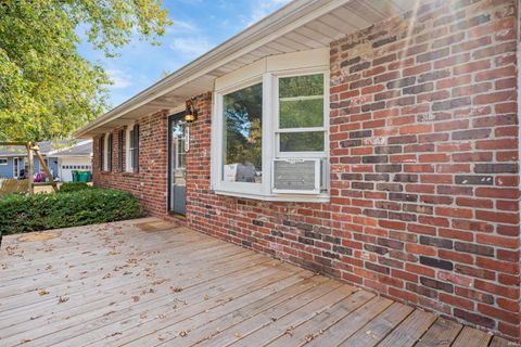Tiny photo for 611 Elliott Court, Greentown, IN 46936 (MLS # 202542478)