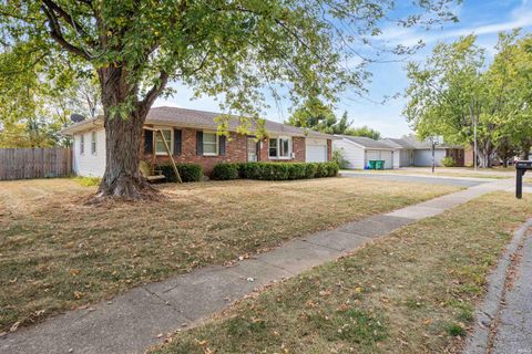 Tiny photo for 611 Elliott Court, Greentown, IN 46936 (MLS # 202542478)