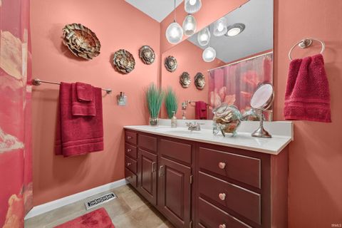 Tiny photo for 3720 Tomlinson Drive, Logansport, IN 46947 (MLS # 202610605)