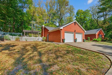 Tiny photo for 3720 Tomlinson Drive, Logansport, IN 46947 (MLS # 202610605)