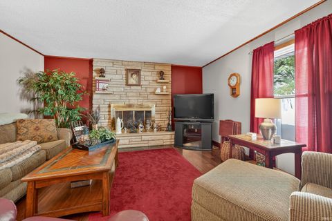 Tiny photo for 3720 Tomlinson Drive, Logansport, IN 46947 (MLS # 202610605)