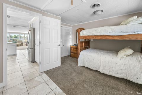 Tiny photo for 4411 S Triangle Trail, Monticello, IN 47960 (MLS # 202623262)