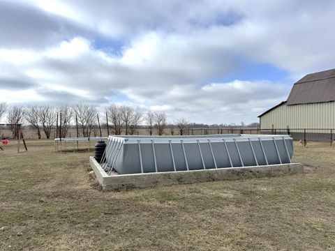 Tiny photo for 2551 E 900 N, Crawfordsville, IN 47933 (MLS # 202605683)