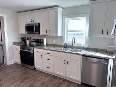 Tiny photo for 2551 E 900 N, Crawfordsville, IN 47933 (MLS # 202605683)