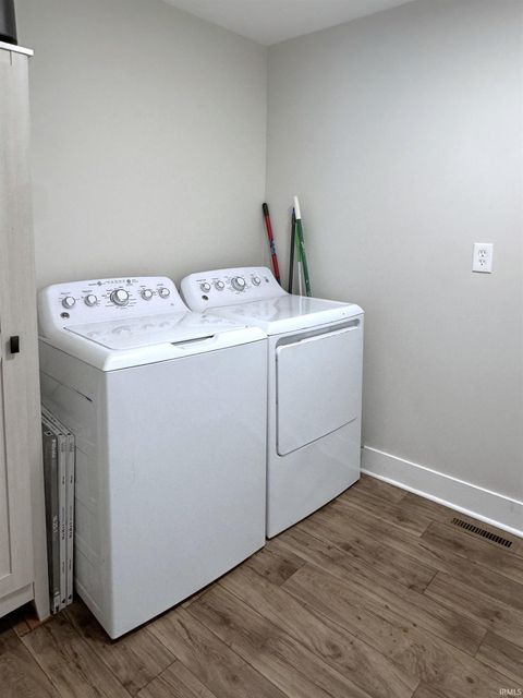 Tiny photo for 2551 E 900 N, Crawfordsville, IN 47933 (MLS # 202605683)