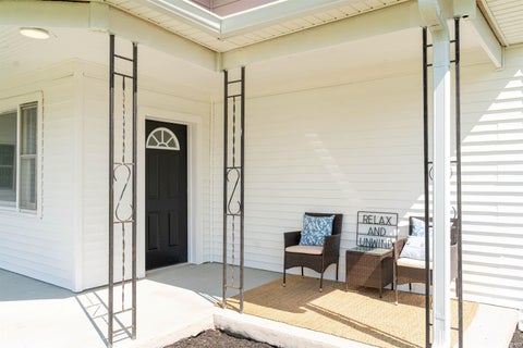 Tiny photo for 206 N Fulton Street, Parker City, IN 47368 (MLS # 202631607)