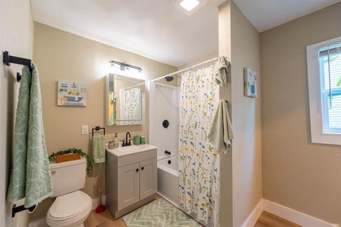 Tiny photo for 206 N Fulton Street, Parker City, IN 47368 (MLS # 202631607)