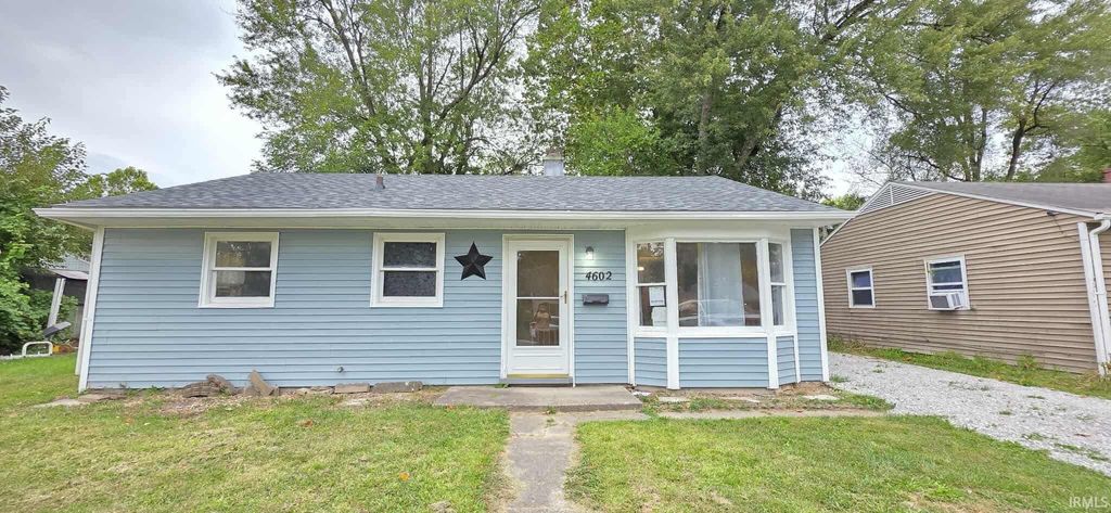 Photo of 4602 Reed Street, Fort Wayne, IN 46806 (MLS # 202535951)