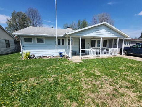 Photo of 2516 Stadium Drive, Logansport, IN 46947 (MLS # 202612981)