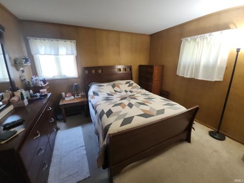 Tiny photo for 2516 Stadium Drive, Logansport, IN 46947 (MLS # 202612981)