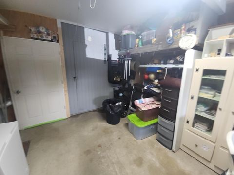 Tiny photo for 2516 Stadium Drive, Logansport, IN 46947 (MLS # 202612981)