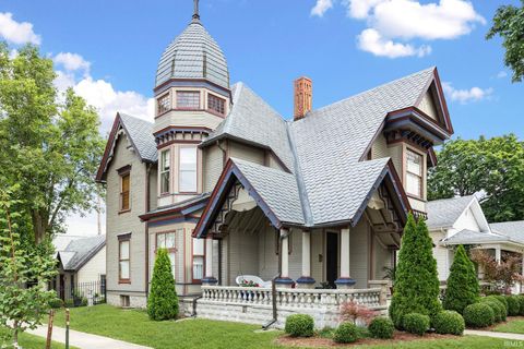 Photo of 201 E Franklin Street, Delphi, IN 46923 (MLS # 202606099)