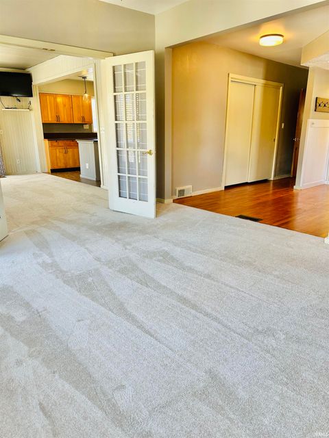 Tiny photo for 8812 W Mill Road, Yorktown, IN 47396 (MLS # 202545498)