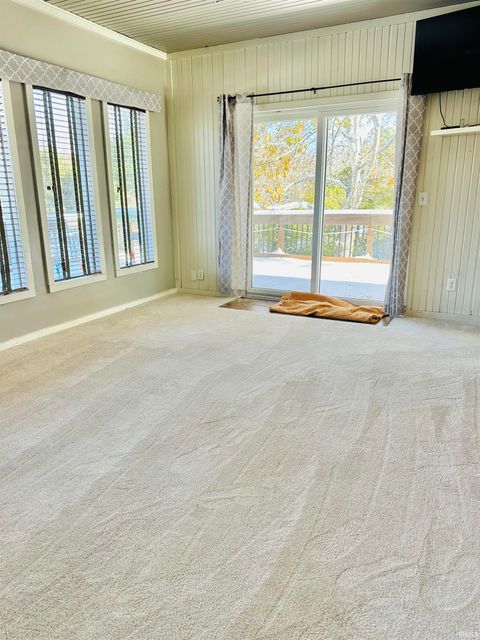 Tiny photo for 8812 W Mill Road, Yorktown, IN 47396 (MLS # 202545498)