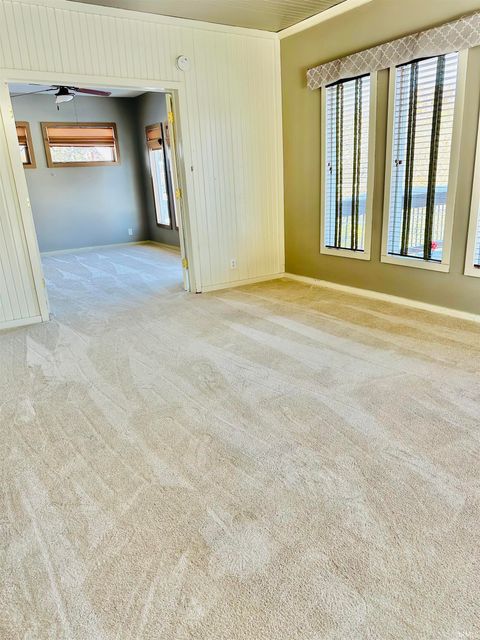 Tiny photo for 8812 W Mill Road, Yorktown, IN 47396 (MLS # 202545498)