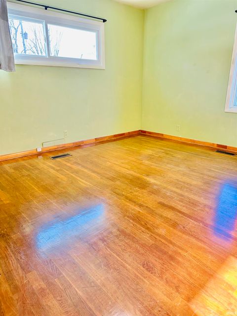 Tiny photo for 8812 W Mill Road, Yorktown, IN 47396 (MLS # 202545498)