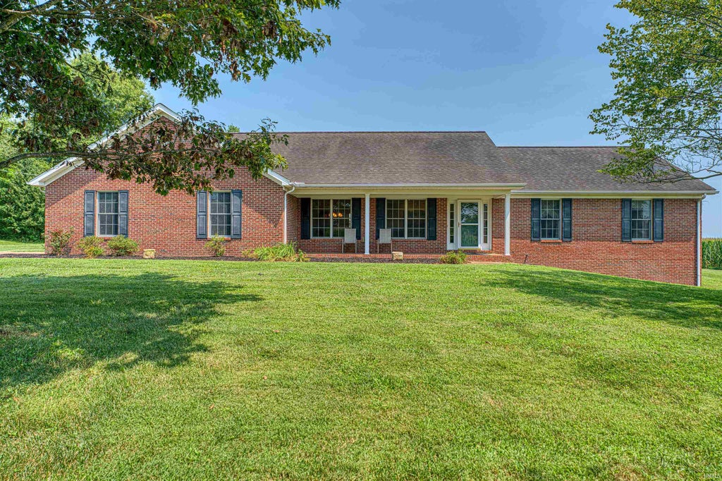 Photo of 13701 Petersburg Road, Evansville, IN 47725 (MLS # 202630611)