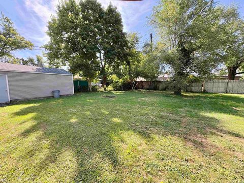 Tiny photo for 2776 Medford Street, Lafayette, IN 47909 (MLS # 202535214)