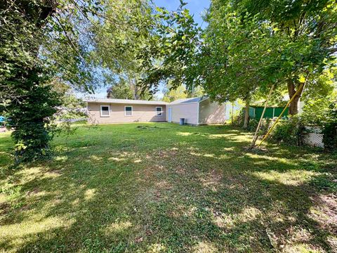 Tiny photo for 2776 Medford Street, Lafayette, IN 47909 (MLS # 202535214)