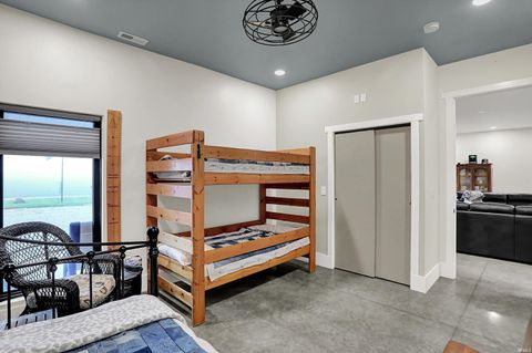 Tiny photo for 8257 S Country Road 1075, Charlottesville, IN 46117 (MLS # 202546908)