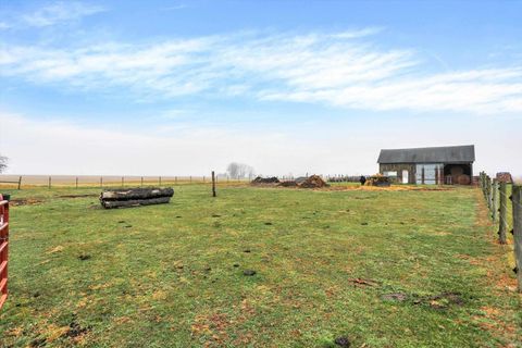 Tiny photo for 8257 S Country Road 1075, Charlottesville, IN 46117 (MLS # 202546908)