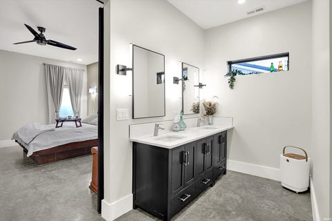 Tiny photo for 8257 S Country Road 1075, Charlottesville, IN 46117 (MLS # 202546908)