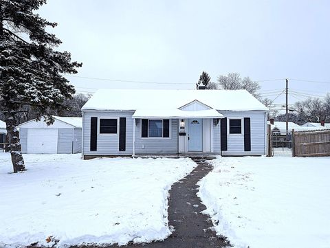 Photo of 1307 Sunset Drive, Lafayette, IN 47905 (MLS # 202547827)