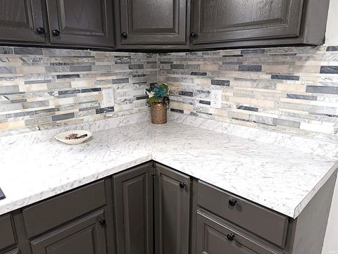 Tiny photo for 1307 Sunset Drive, Lafayette, IN 47905 (MLS # 202547827)