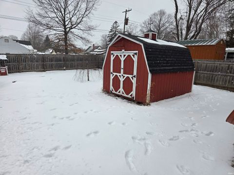 Tiny photo for 1214 E Jefferson Street, Rochester, IN 46975 (MLS # 202603750)