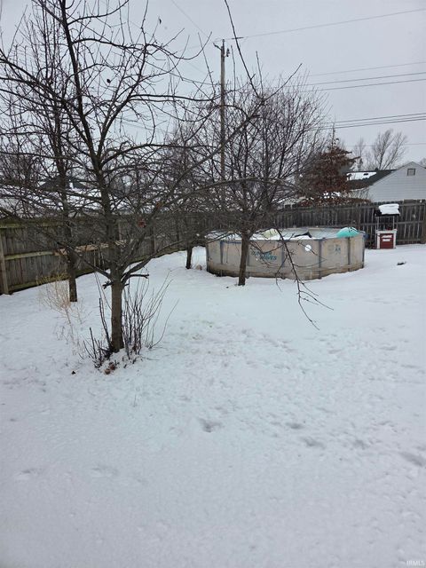 Tiny photo for 1214 E Jefferson Street, Rochester, IN 46975 (MLS # 202603750)