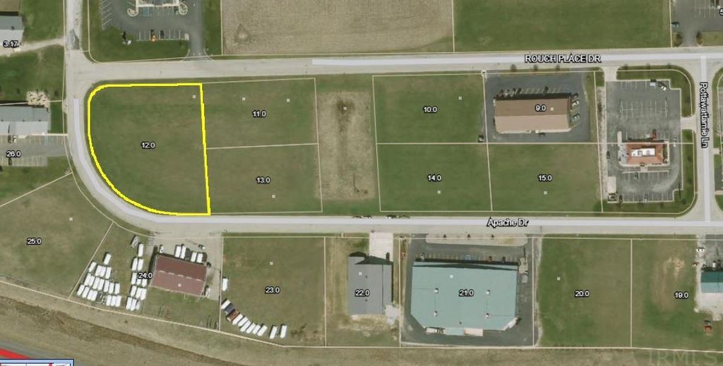 Photo for 401 Apache Drive, Rochester, IN 46975 (MLS # 202207978)