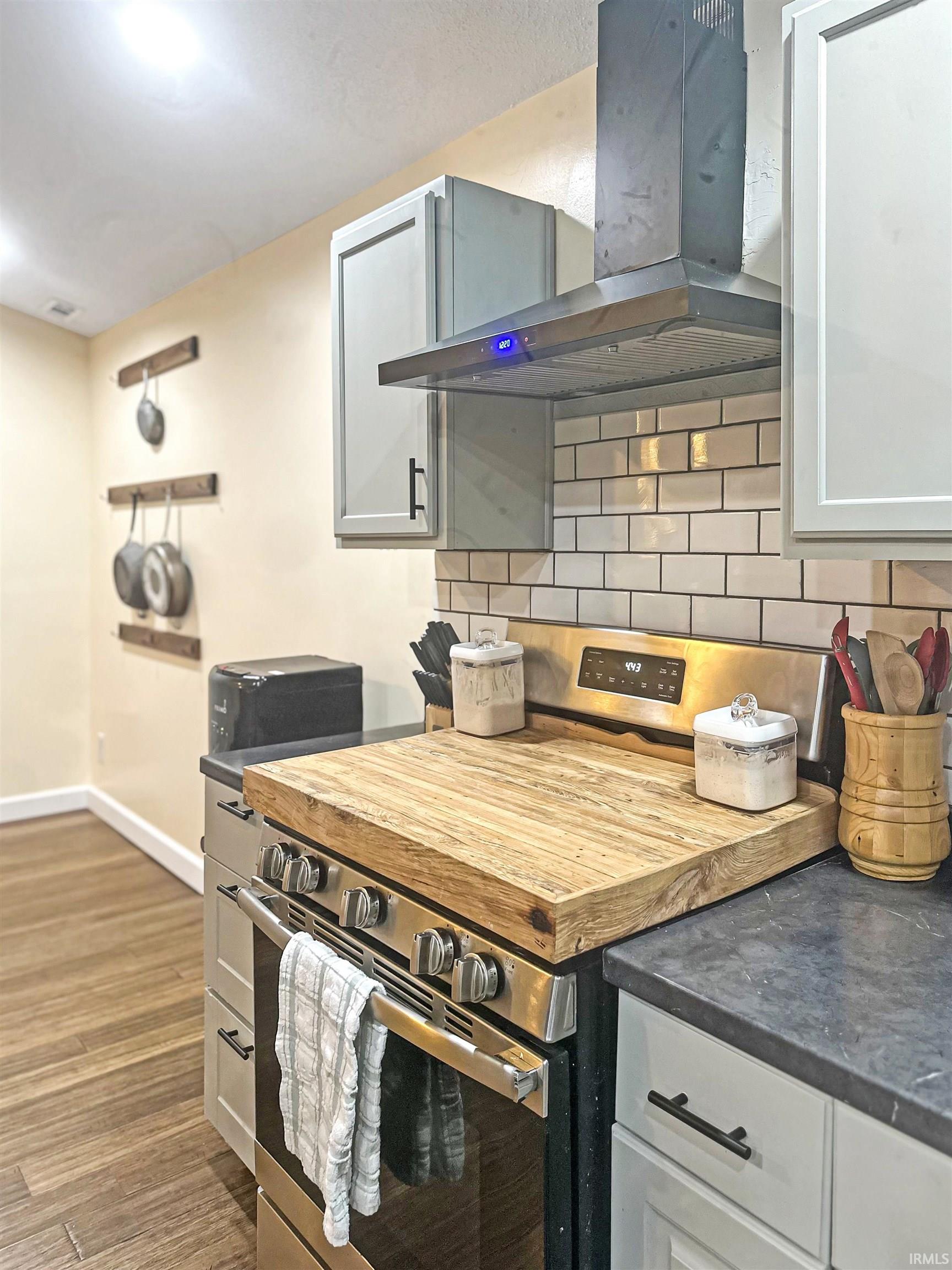 Tipton, Indiana 46072, United States, 3 Bedrooms Bedrooms, ,2 BathroomsBathrooms,Residential,Active,257010