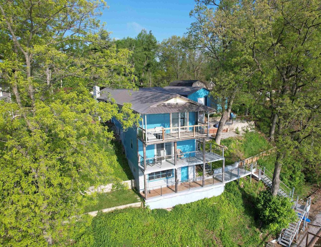Photo of 2951 N Lakeshore Drive, Monticello, IN 47960 (MLS # 202617075)