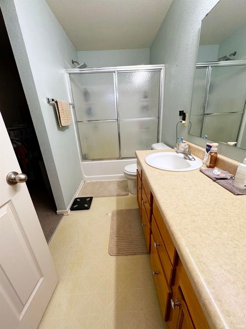 Tiny photo for 3021 Peebleshire Lane, Lafayette, IN 47909 (MLS # 202608794)