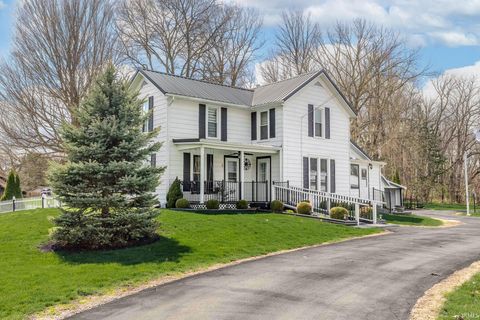 Photo of 604 Vine Street, Lagrange, IN 46761 (MLS # 202611966)