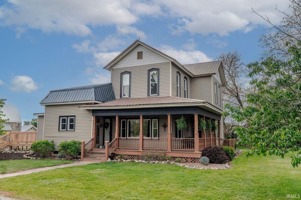 Photo of 10820 County Rd 50, Ligonier, IN 46747 (MLS # 202620601)