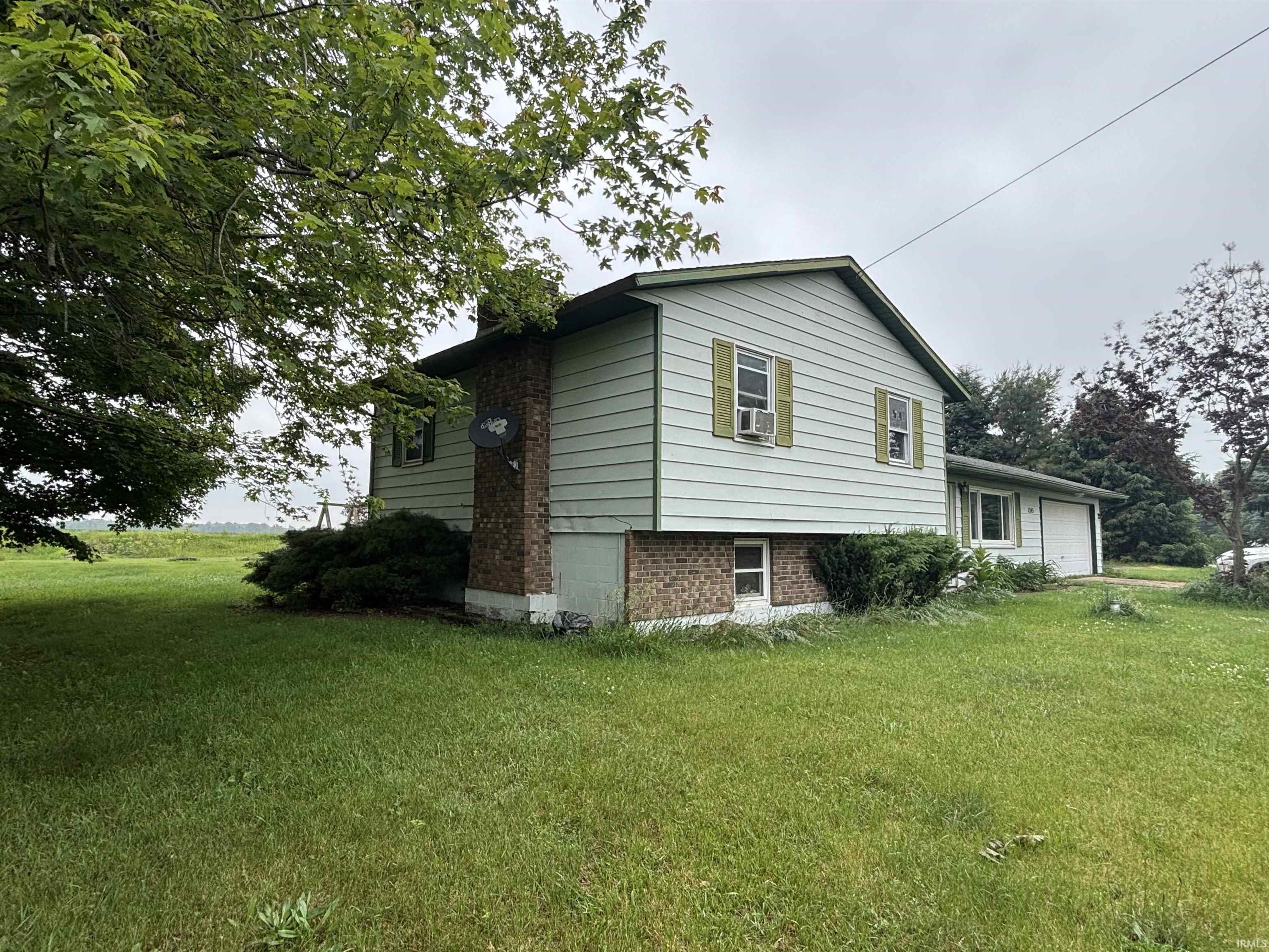 Lagrange, Indiana 46761, United States, 3 Bedrooms Bedrooms, ,2 BathroomsBathrooms,Residential,Pending,151517