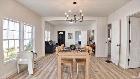 Tiny photo for 1031 S Delphos Street, Kokomo, IN 46902 (MLS # 202642855)